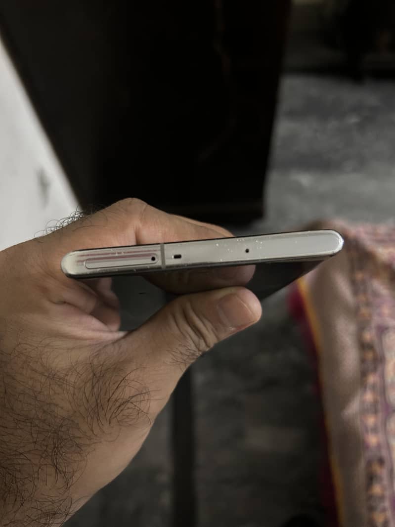Samsung Mobile Note 10 Plus 7
