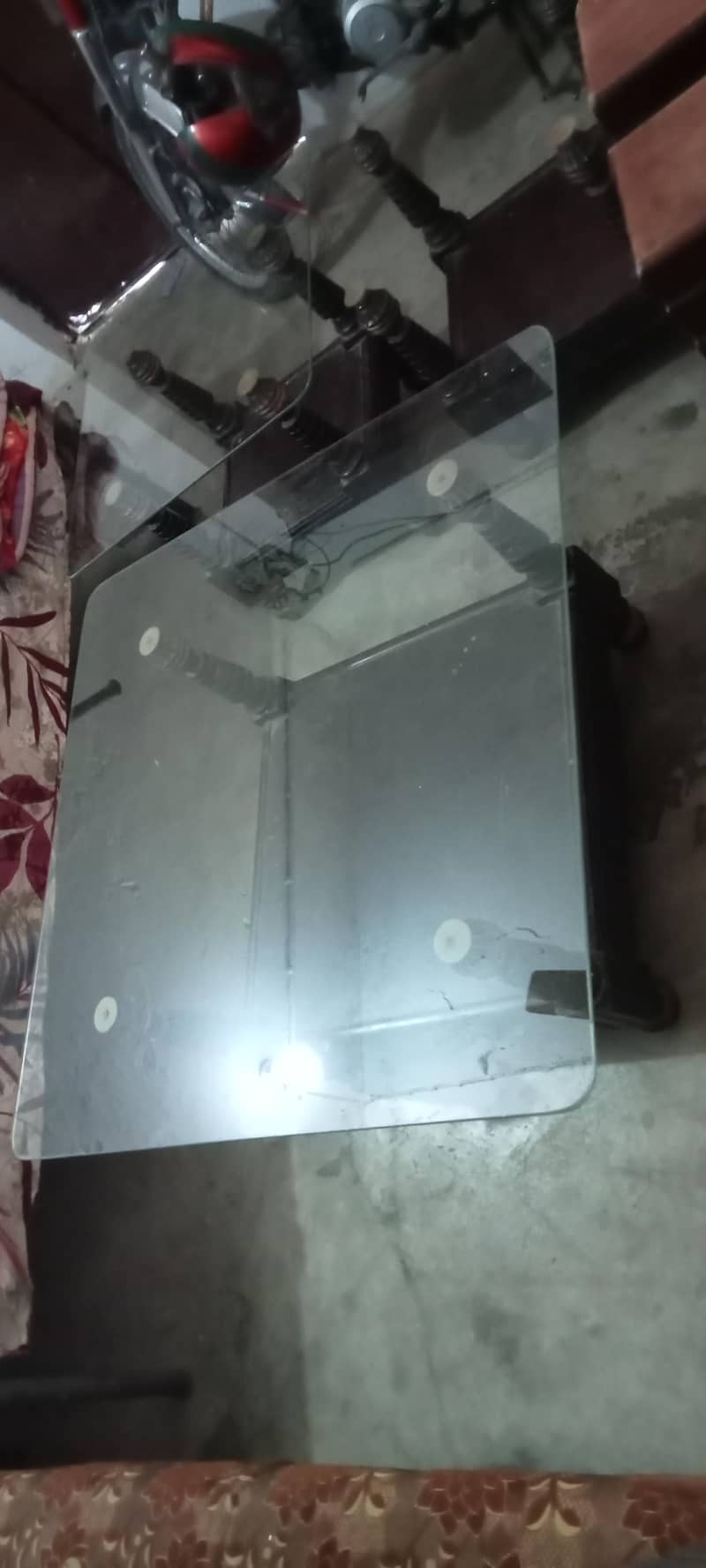 glass table 1