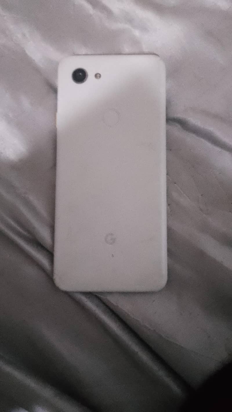 Google Pixel 3a XL 1