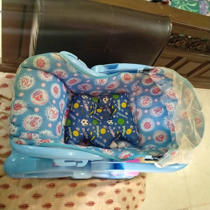 baby cot 0