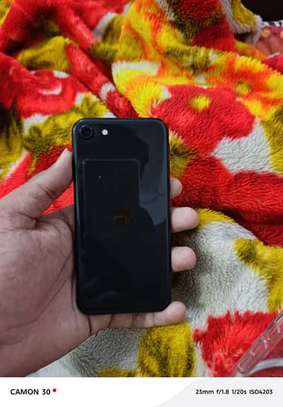 Apple iPhone SE urgent sale