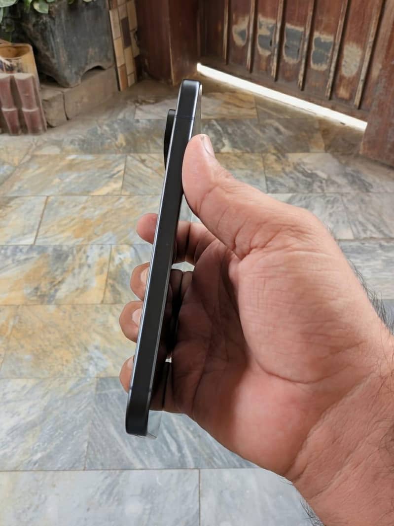 Google Pixel 9 3