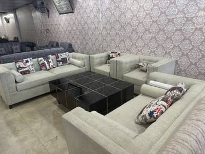 Premium quality sofa with table