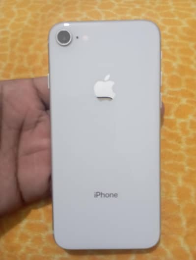 Apple iPhone 8