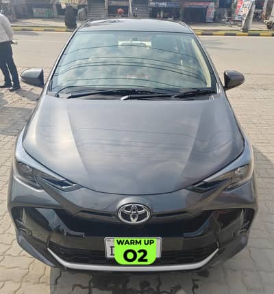Toyota Yaris GLI 1.3 CVT Automatic 2026— Graphite Gray