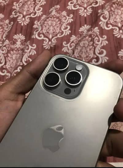 iPhone 15 Pro Max 256 gb btry85 wtrpck 10.10
