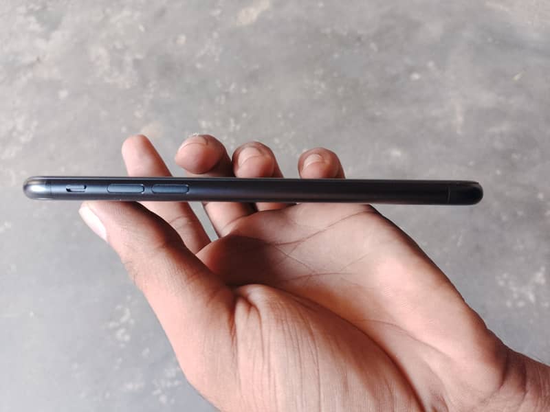Apple iPhone SE 2