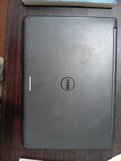 Dell laptop for sale in a very reasonable price