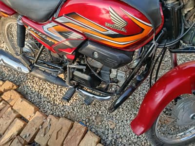 Honda prider bike for sale All documents complete boi on the spot
