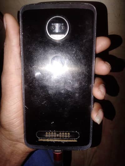 Motorola Moto Z2 Force