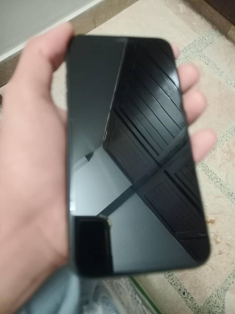 Apple iPhone 11 2