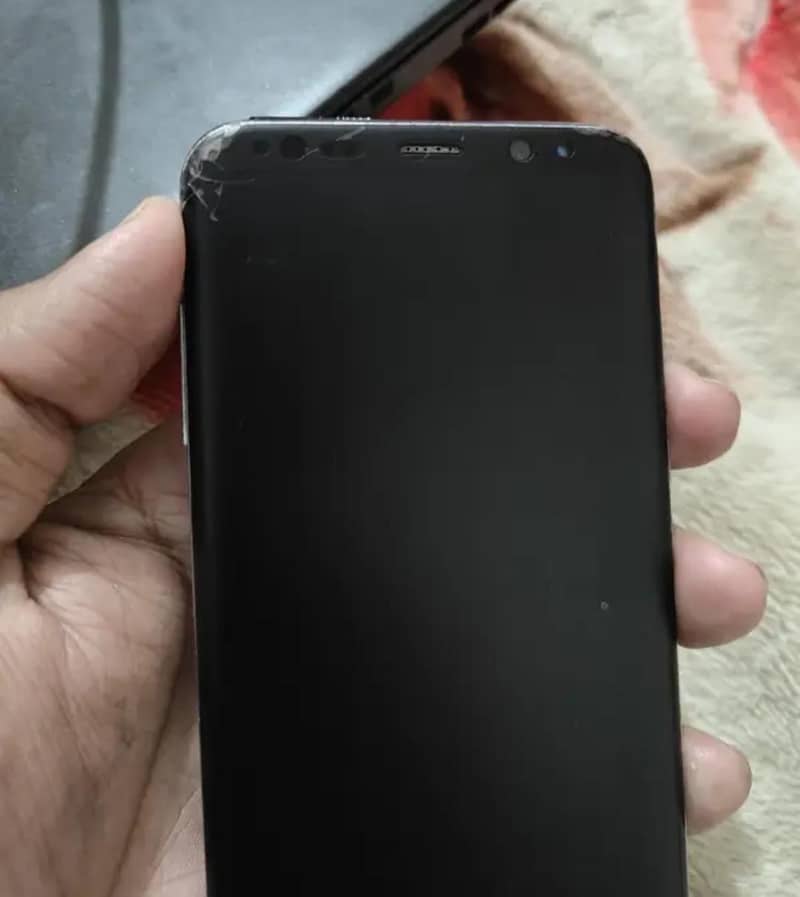 Samsung Mobile S8 Plus 2