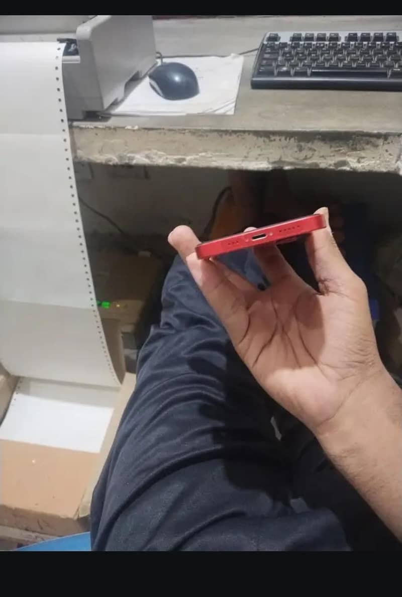 Apple iPhone 12 3