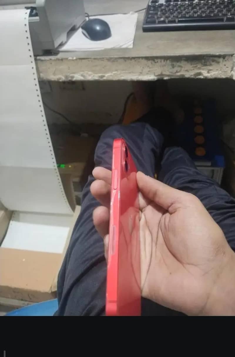 Apple iPhone 12 6