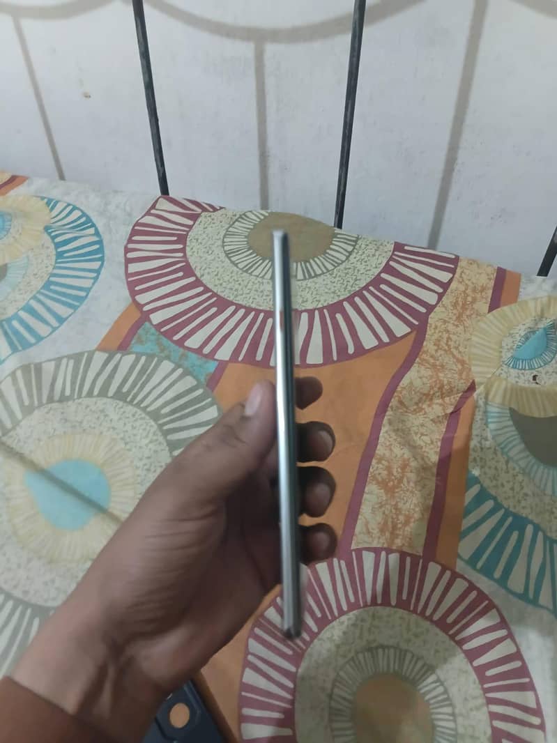 Tecno CAMON 40 Pro 3