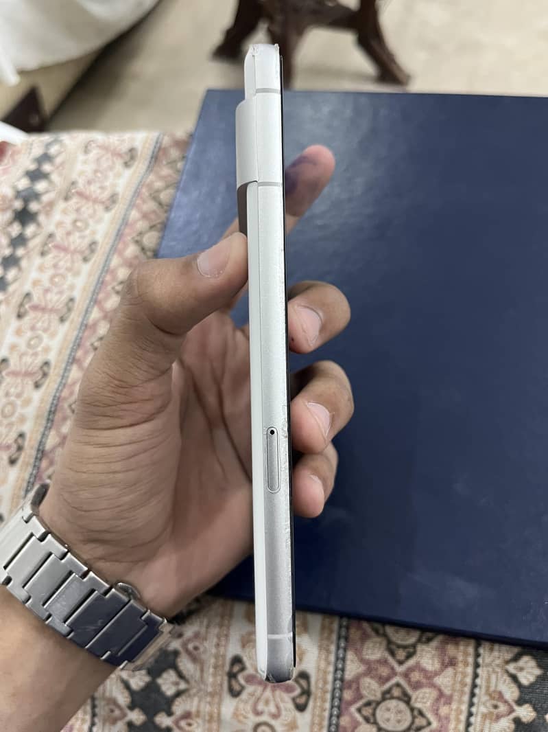 Google Pixel 7 3