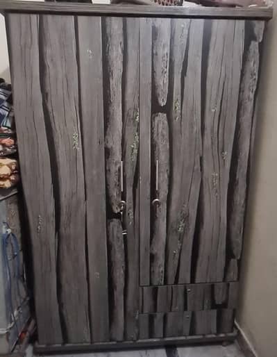 wardrobe almari full size very specious almost new urgent sale