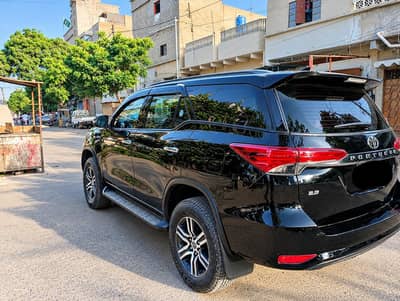 Toyota Fortuner G 2021
