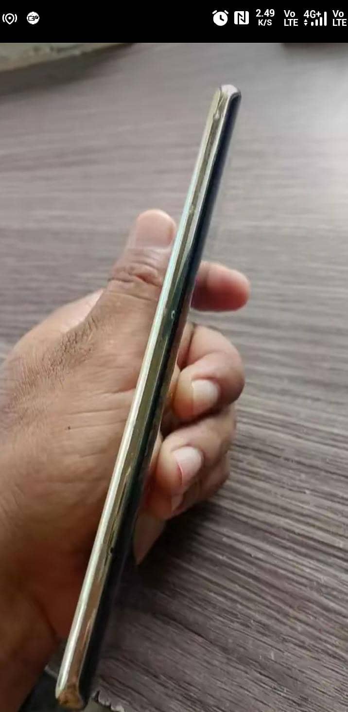 Infinix Zero 30 (03008185343) 6