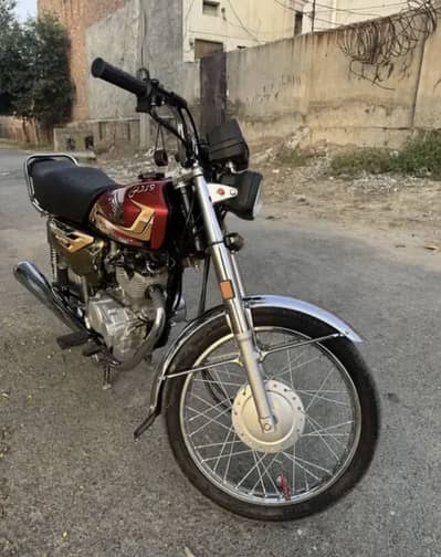 Honda CG 125S Gold Edition