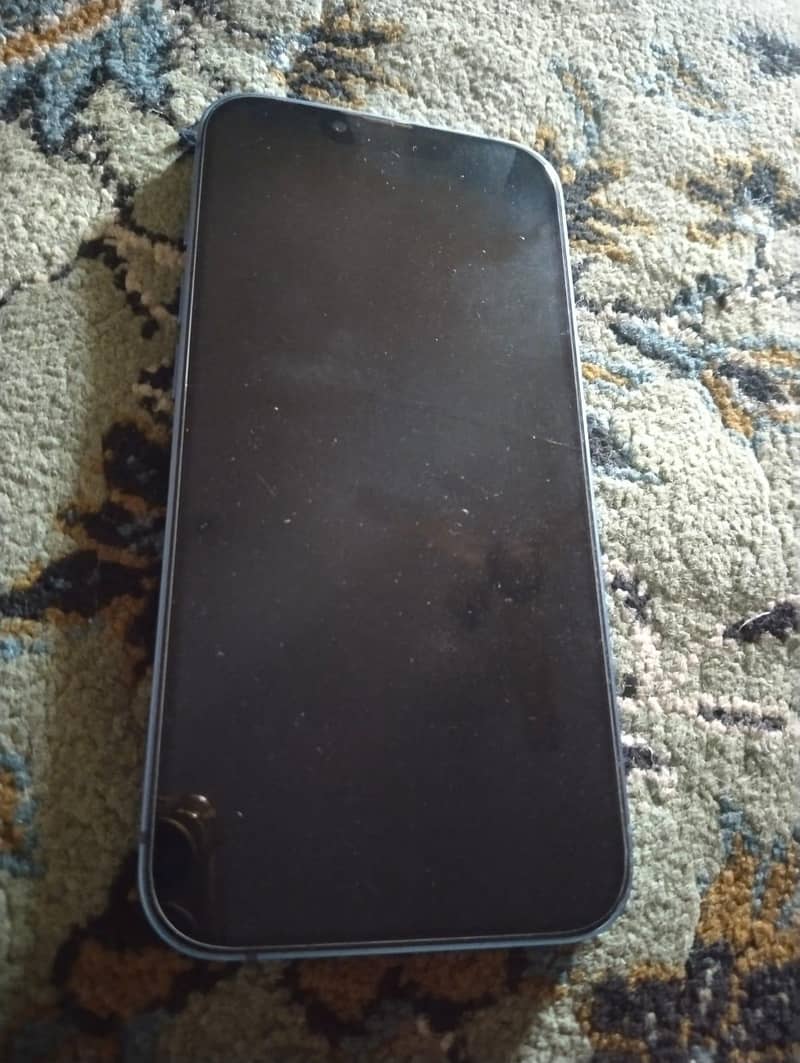 Apple iPhone 13 2