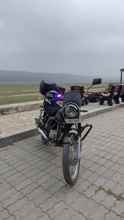 Suzuki GS 150 2023 contact Whatsapp