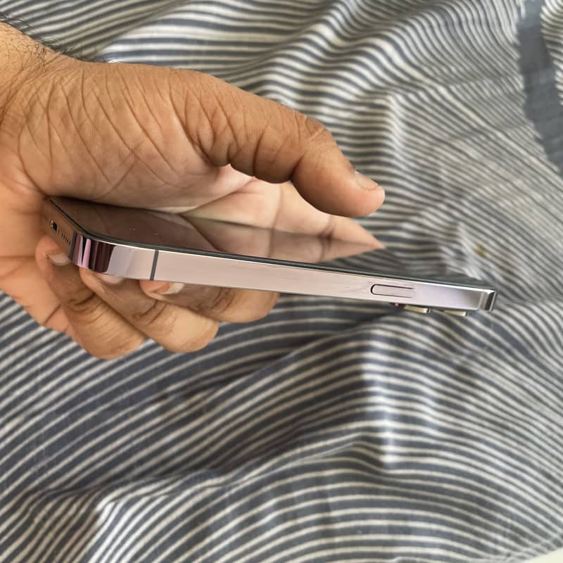 Apple iPhone 14 Pro 5