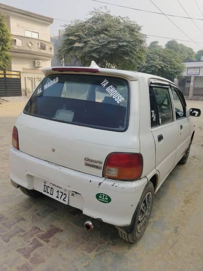Daihatsu Cuore 2003