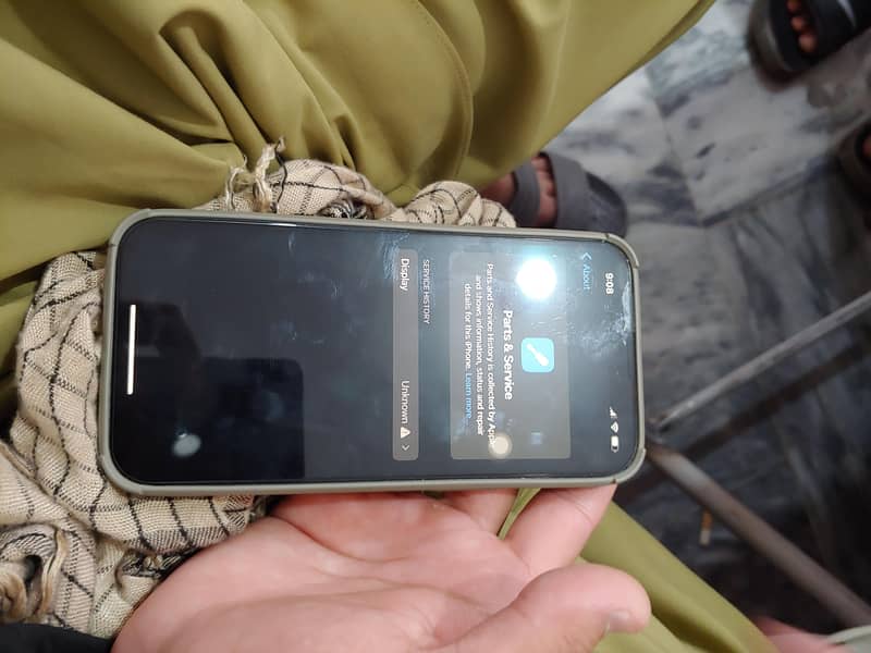 Apple iPhone 13 2