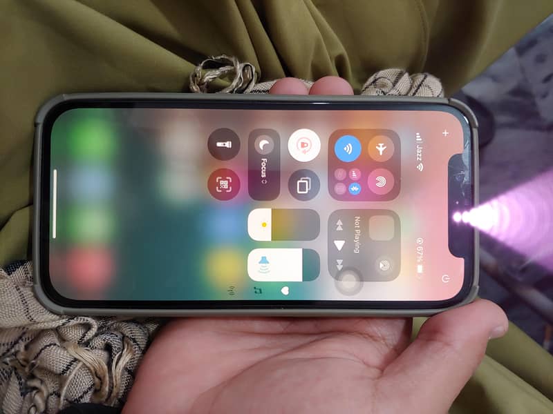 Apple iPhone 13 3