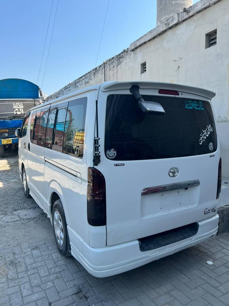 Hiace 200 1