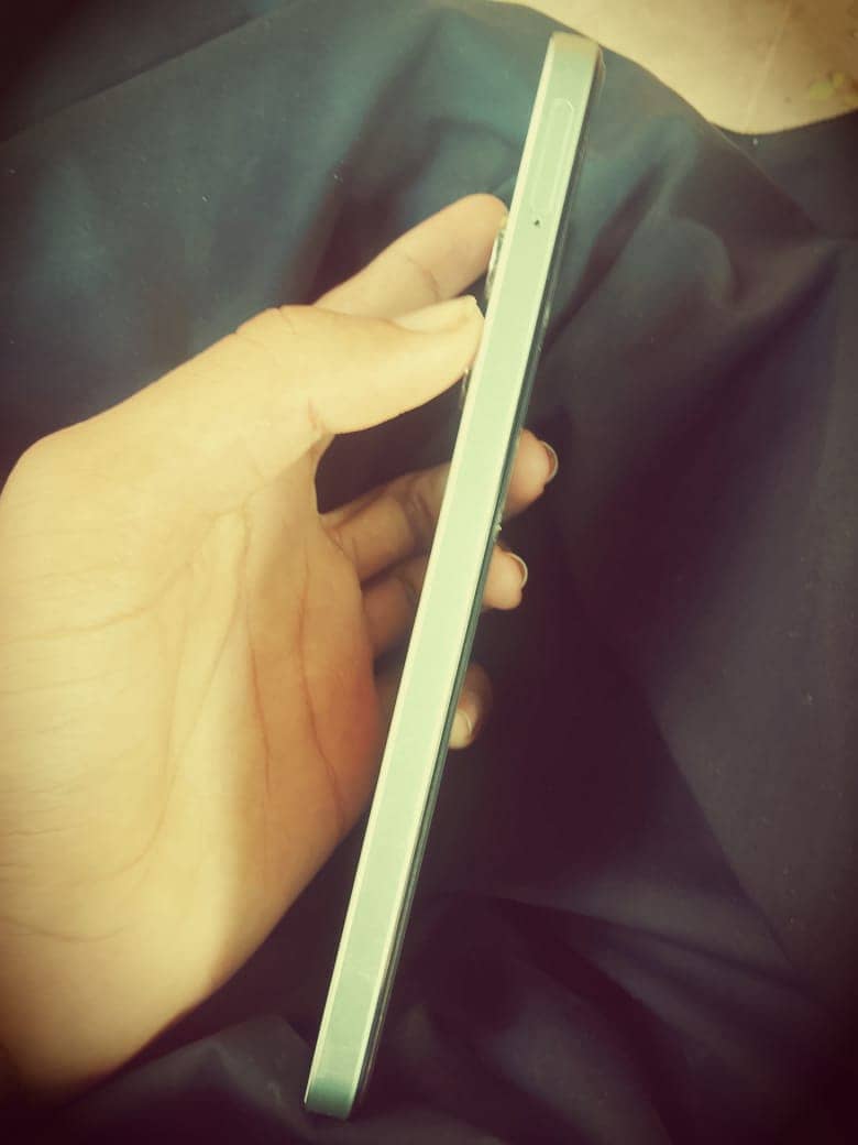 Realme Note 60x 3