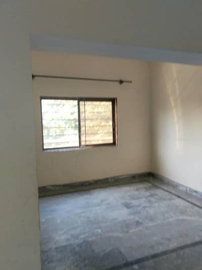3 Marla ground floor with Gas Pani Bijli