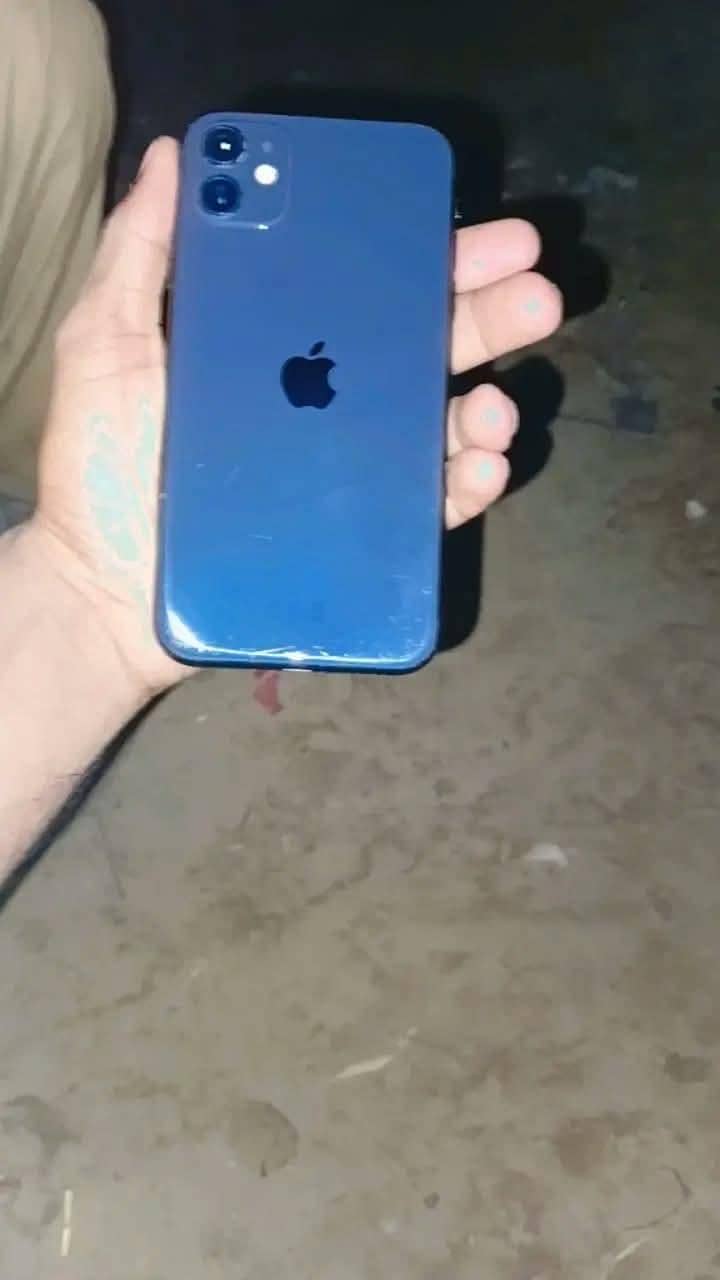 Apple iPhone 11 5