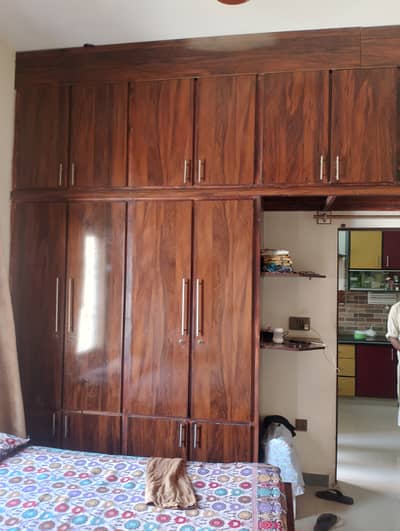 Portion for Sale| Al Ghaffar Nagori City Block E| 2 Bed DD | 2 Bath Rooms| 3 Full Size Cabinet|| 3 Stores || Leased || Boundary wall Gated Society|| 64 Lacs Cash Surge Deal || Investor Rate