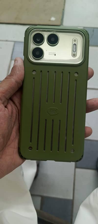 Itel power 80 7000mh big betrry 11 month warranty 03432384563 call