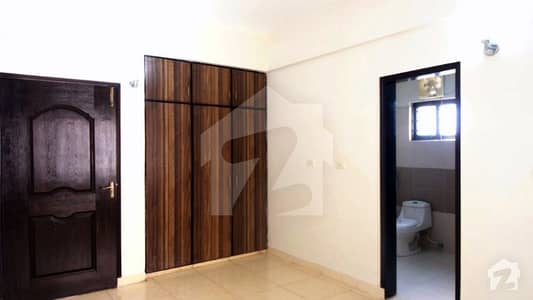 10 Marla 3 Bed Flat For Sale In Askari 11 Lahore