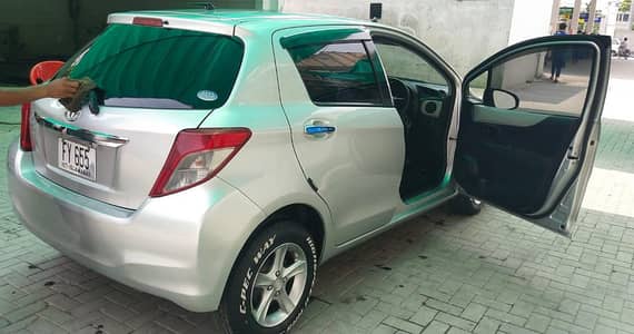 Toyota Vitz 2012