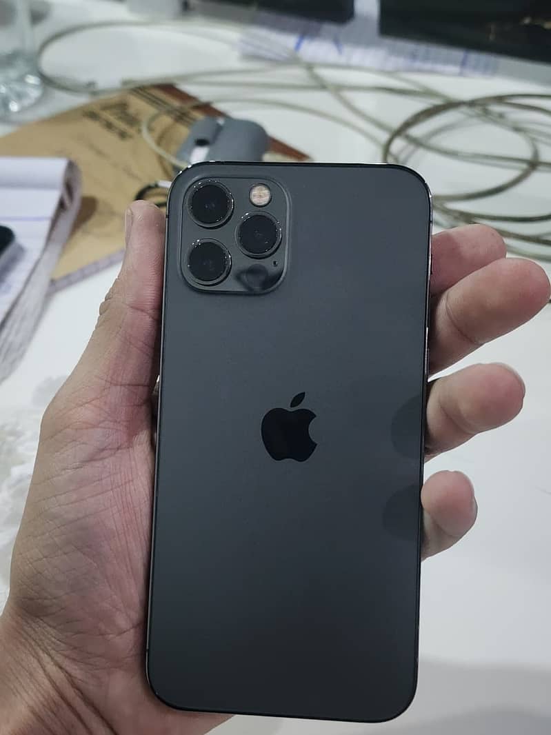 Apple iPhone 12 Pro 0