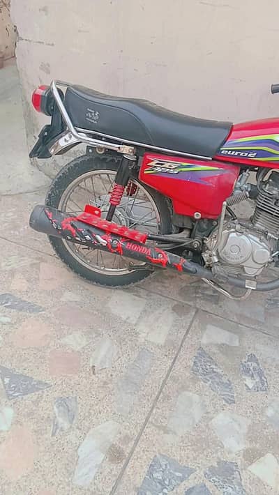 Honda 125 saale