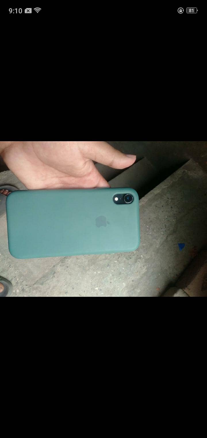 Apple iPhone XR 3