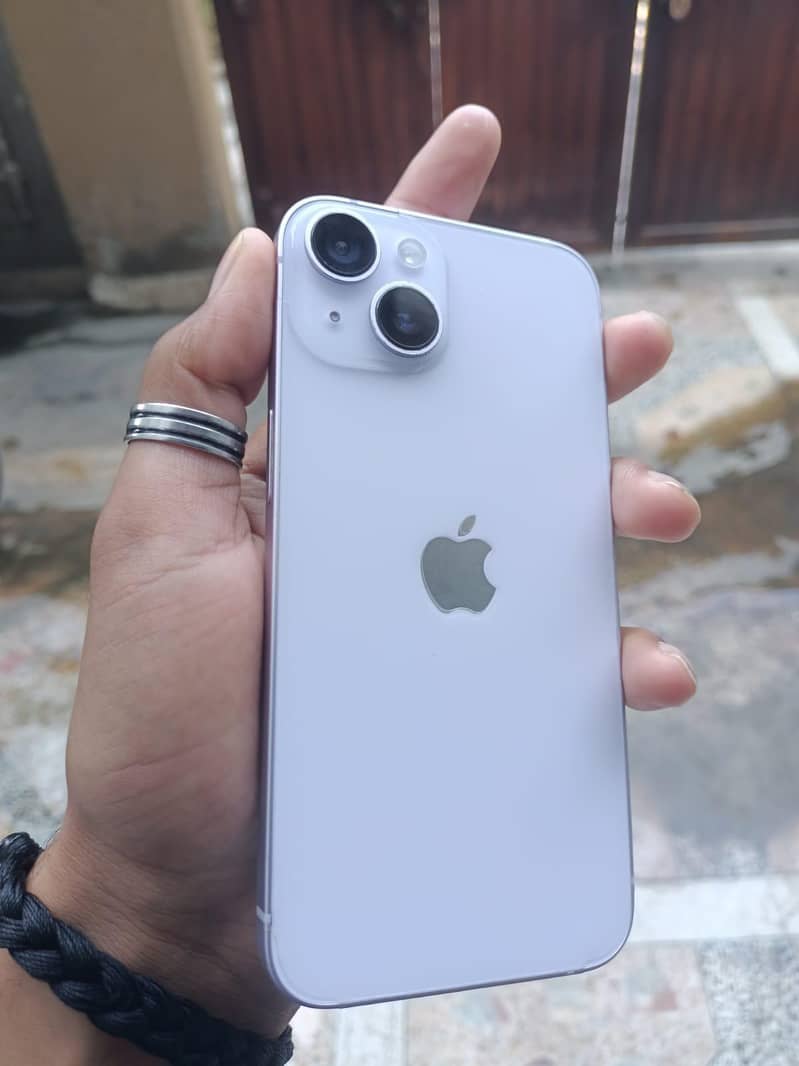 Apple iPhone 14 2