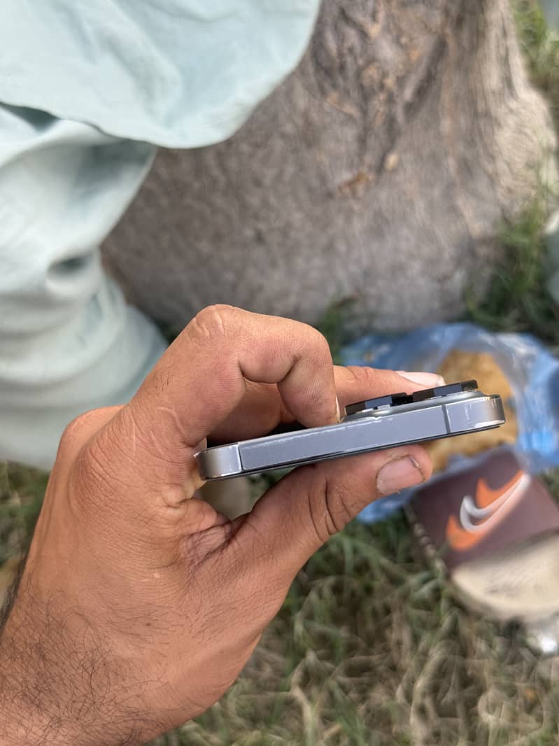 Apple iPhone 13 Pro Max 3