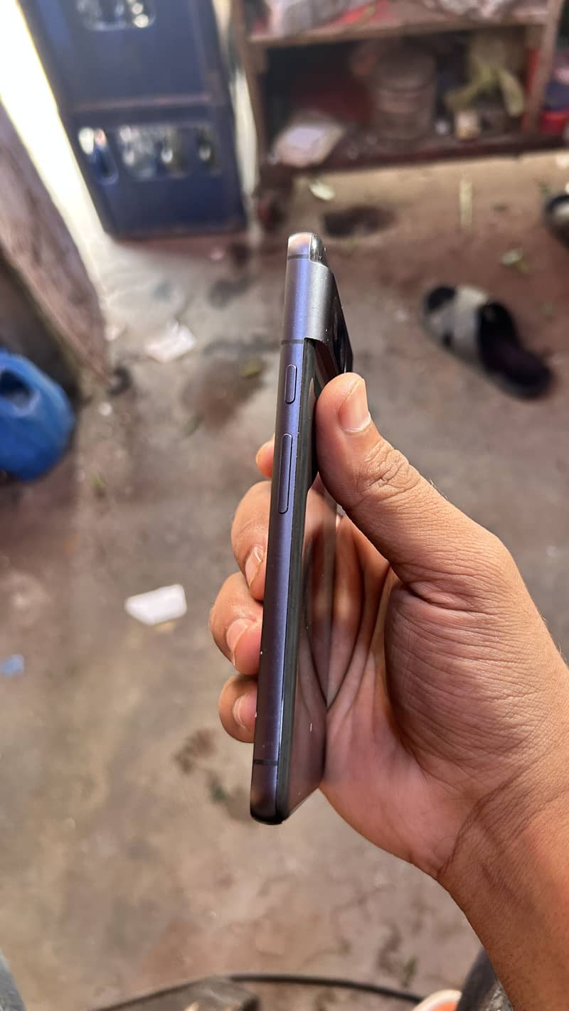Google Pixel 8 3