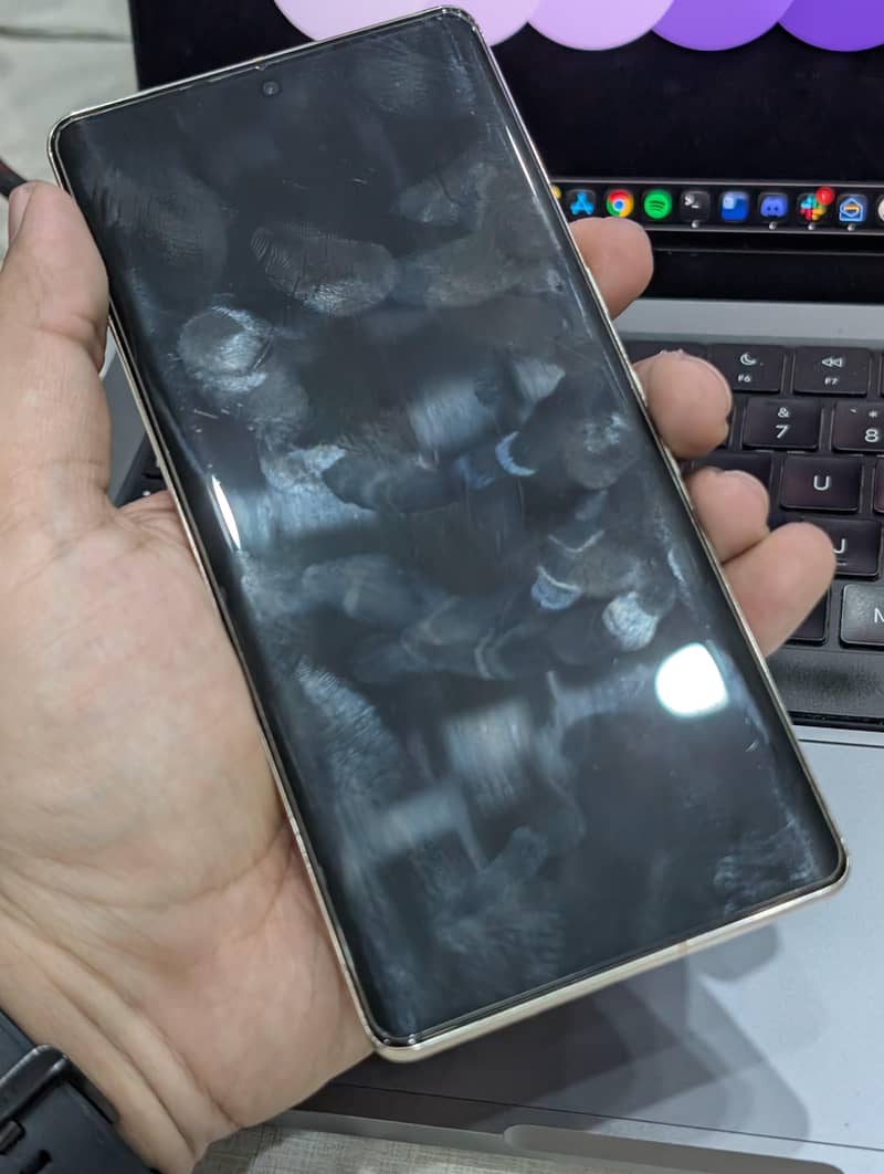Google Pixel 7 Pro 4