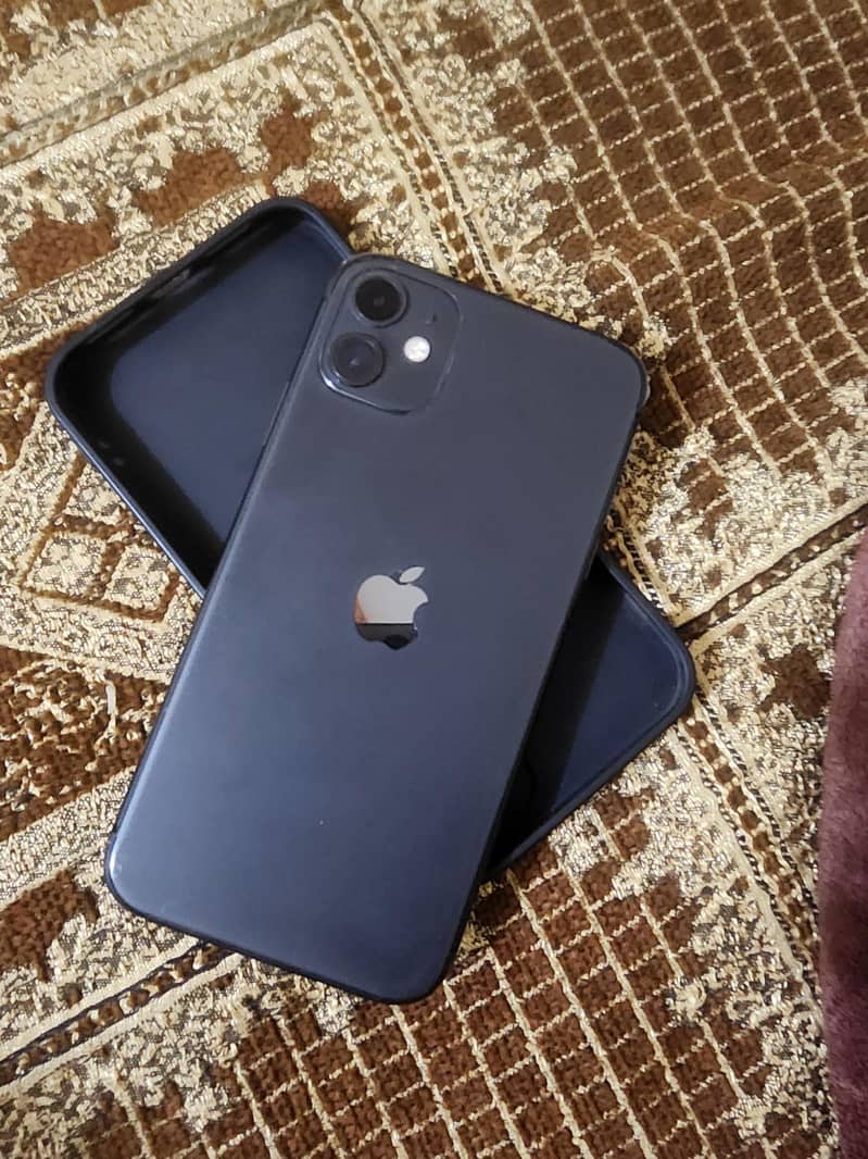 Apple iPhone 11 0