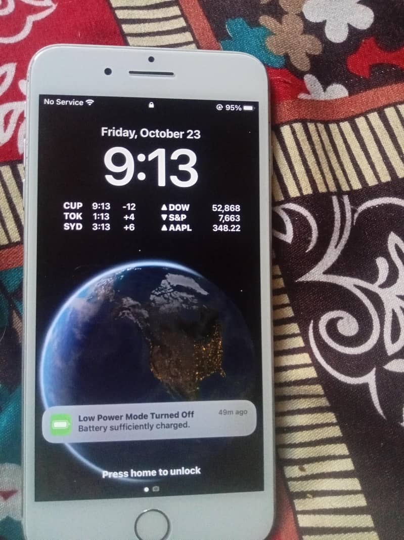 Apple iPhone 8 Plus 5