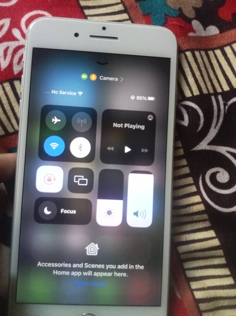 Apple iPhone 8 Plus 6