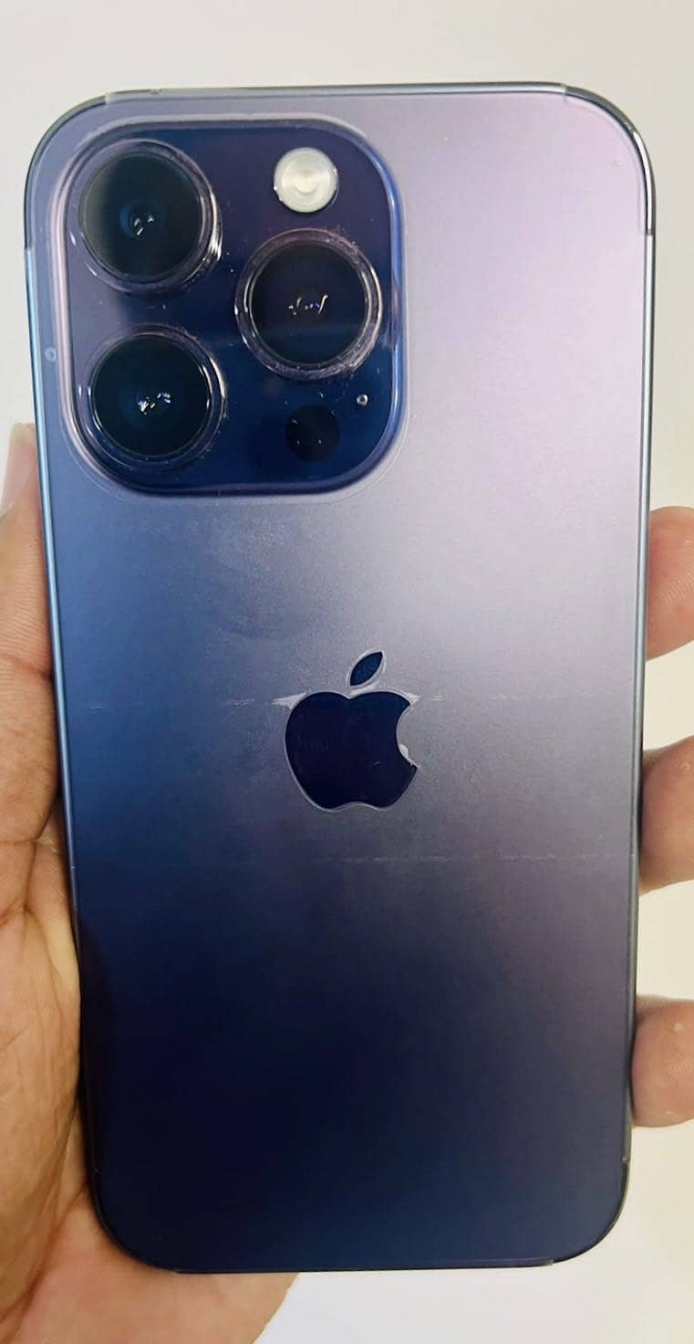 Apple iPhone 14 Pro 4