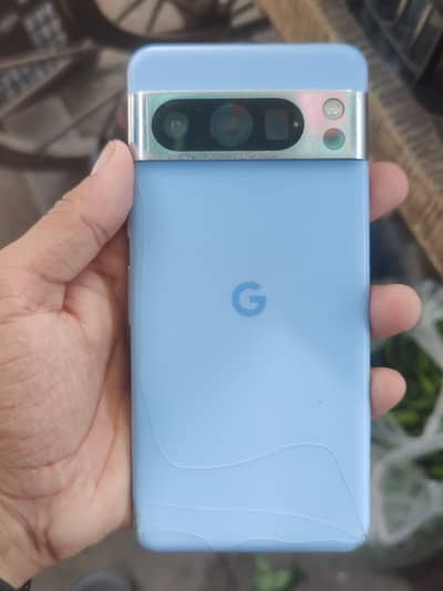 Google Pixel 8 Pro